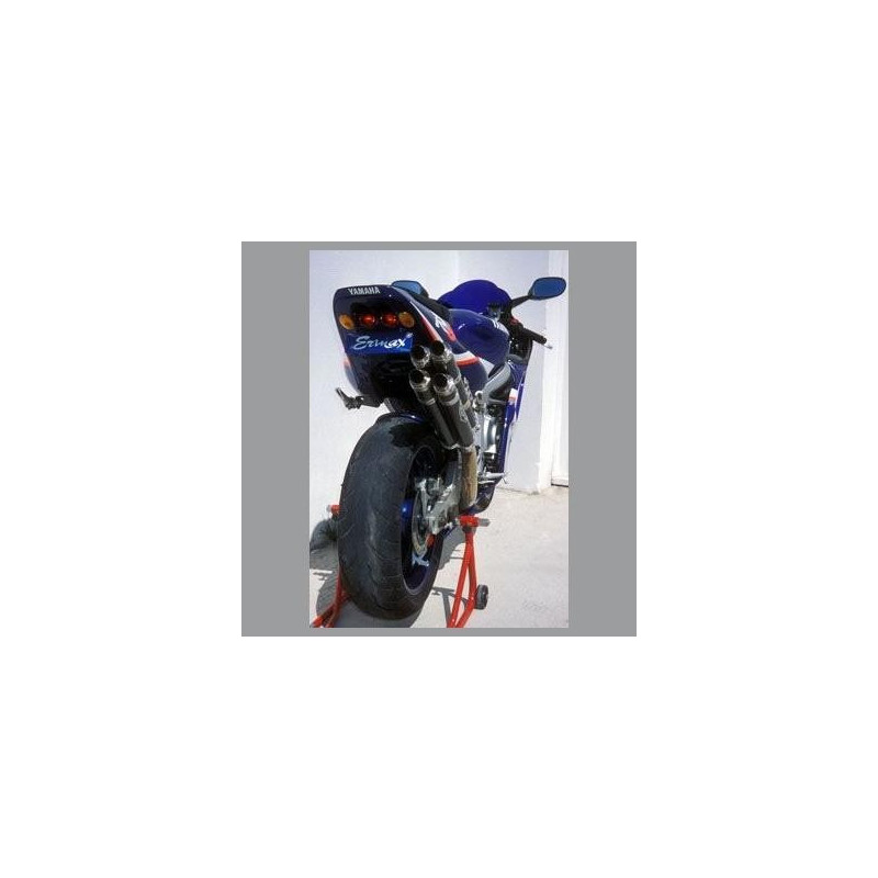 Passage de roue ermax YZF R6 99-00 avec trous pour les feux