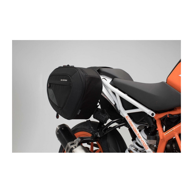 Kit Sacoches Cavalières BLAZE version Haute pour KTM 125 / 390 Duke 17-