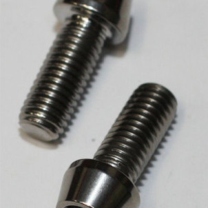 Visserie titane reposes pieds, visserie moto, Probolt distributeur France probolt